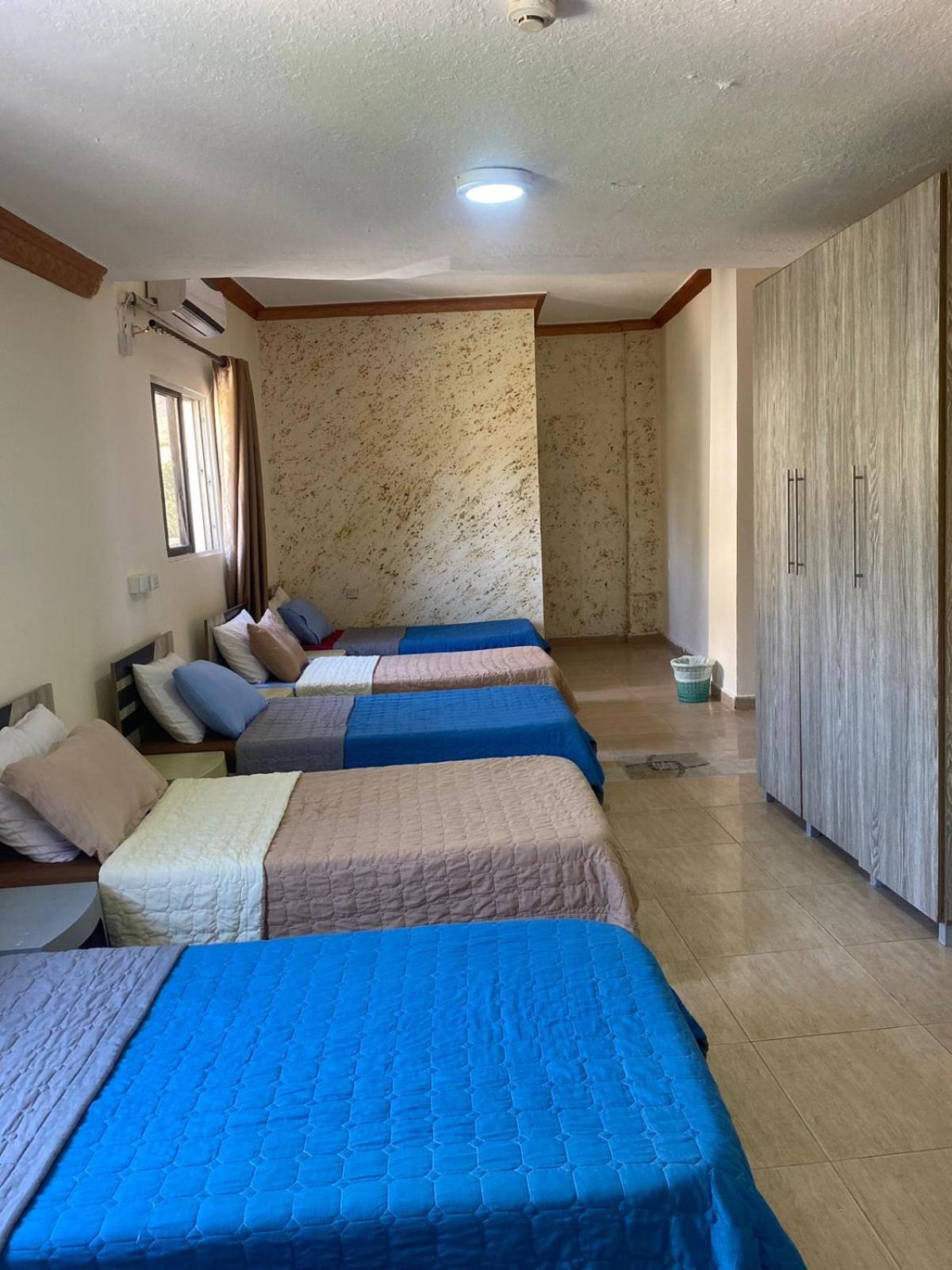 Al-Amer Chalets Άκαμπα Δωμάτιο φωτογραφία